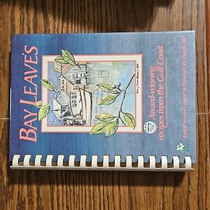 BAY LEAVES - Award-winning Recipes from Gulf Coast Cookbook-1975-346 Pages-EC